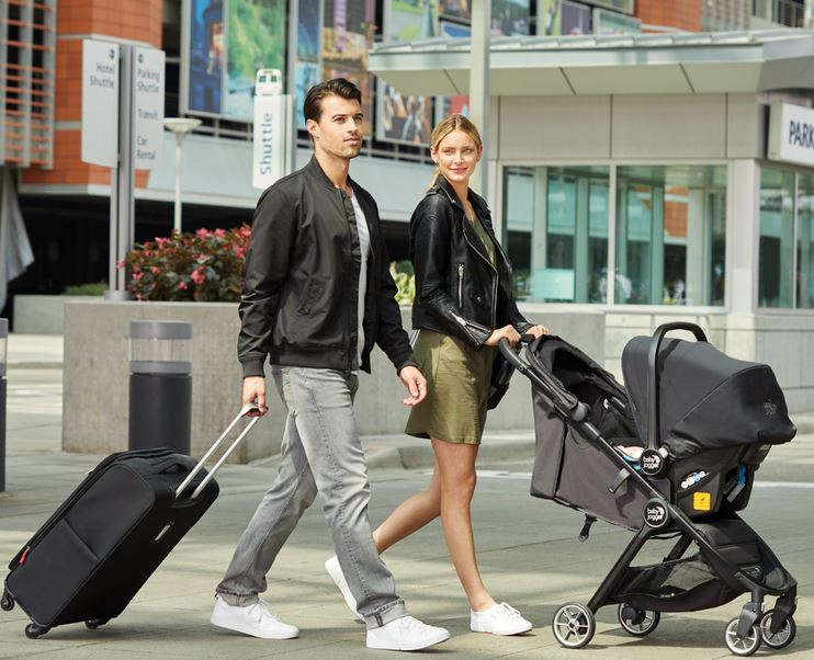 die-kleine-Schnullerbacke-Baby-Jogger-Kinderwagen-2086793-Baby-Jogger-City-Tour-2-Carbon-10