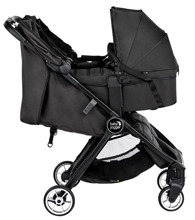 die-kleine-Schnullerbacke-Baby-Jogger-Kinderwagen-2088761-Baby-Jogger-City-Tour-2-double-Jet-08