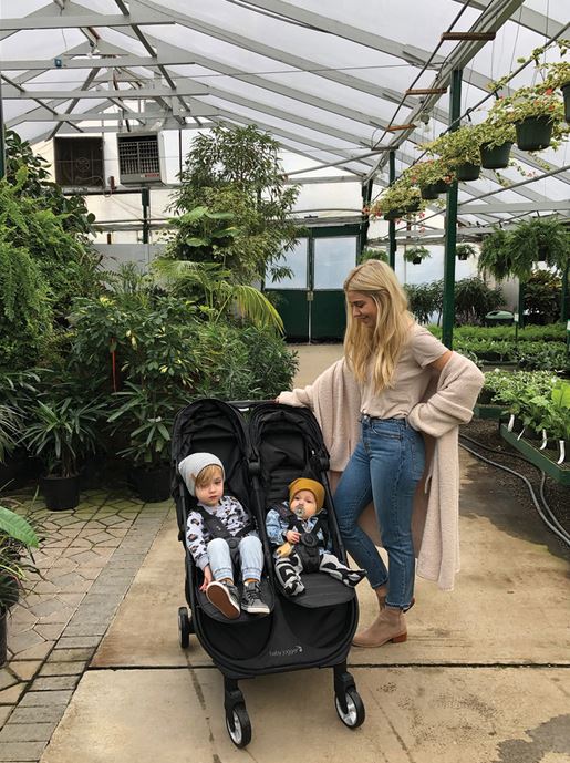 die-kleine-Schnullerbacke-Baby-Jogger-Kinderwagen-2088761-Baby-Jogger-City-Tour-2-double-Jet-15
