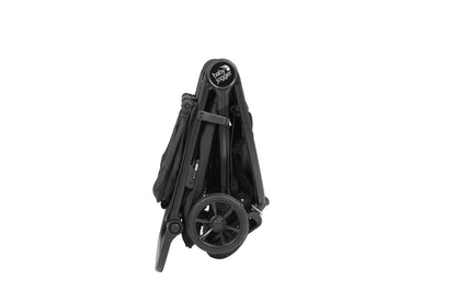 die-kleine-Schnullerbacke-Baby-Jogger-Kinderwagen-2111625-baby_jogger_city_mini_GT2_double_profile_folding_shot_2-012