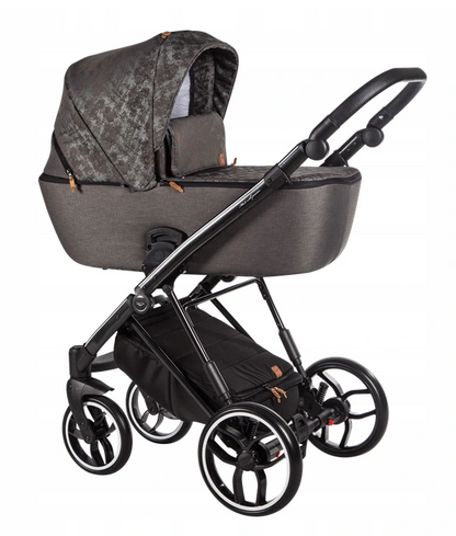 die-kleine-Schnullerbacke-Baby-Merc-Kombi-Kinderwagen-La-Rosa-LN05-5907625592642-01