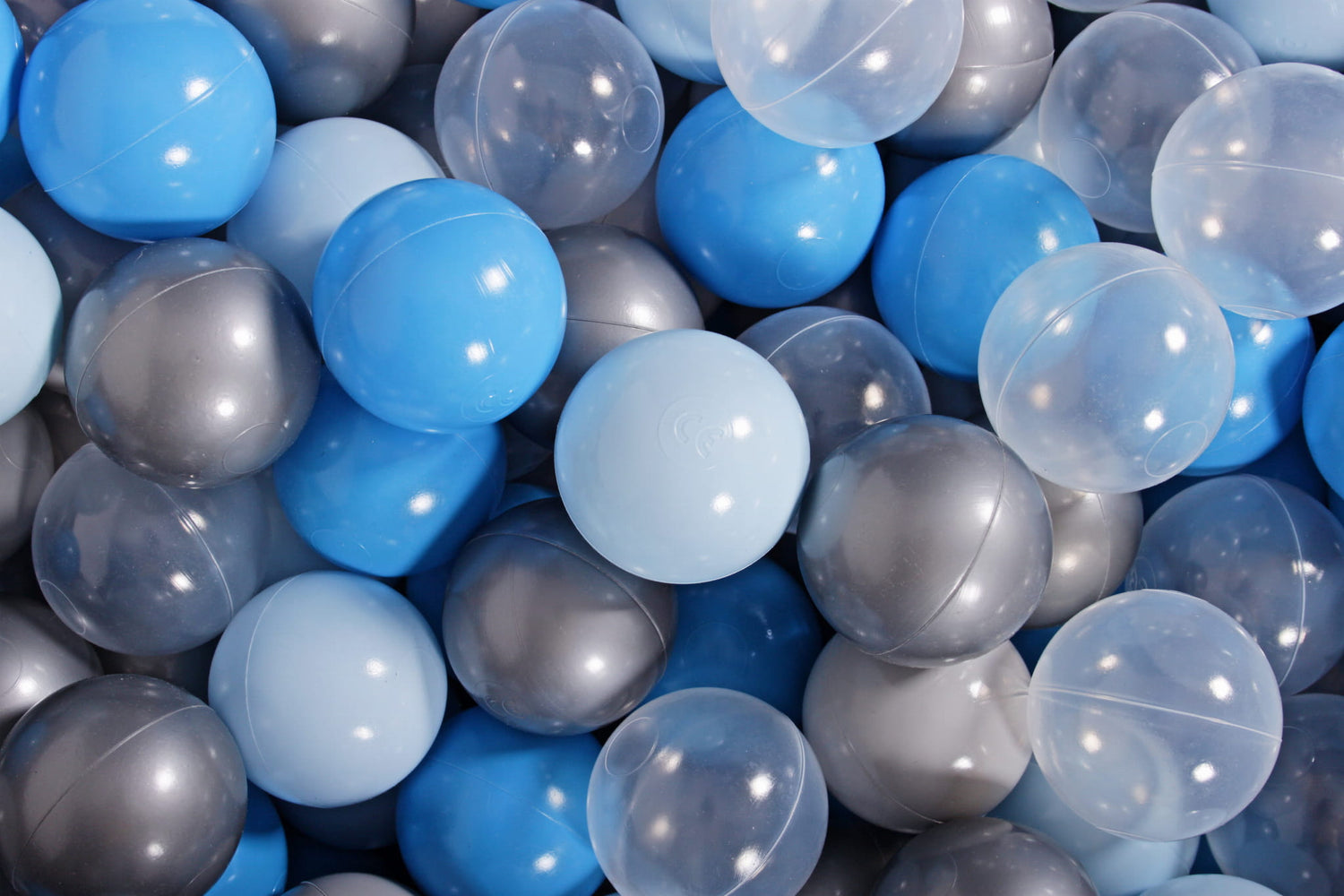 die-kleine-Schnullerbacke-Ballset-01