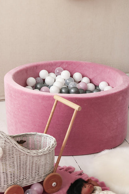 die-kleine-Schnullerbacke-MOJE-B-llebad-velvet-soft-90x40-cm-rasberry-pink-moj-94-00SVRP-03