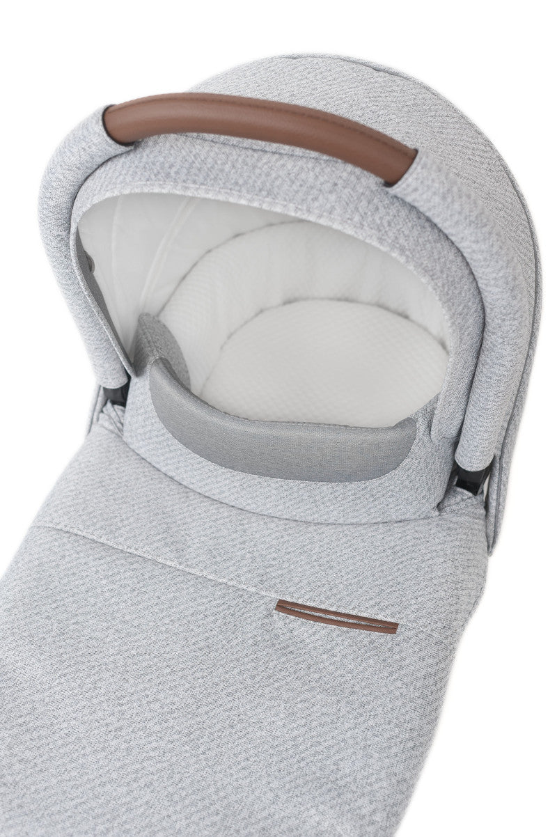 die-kleine-Schnullerbacke-Navington-CaravelDetails_4