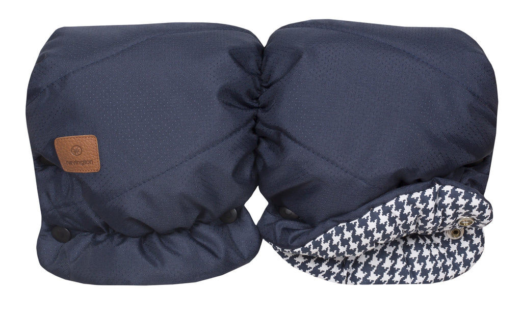 die-kleine-Schnullerbacke-Navington-Handmuff-Sardinia-W-AKC02-00638-01NpH1Od1BWOsAr