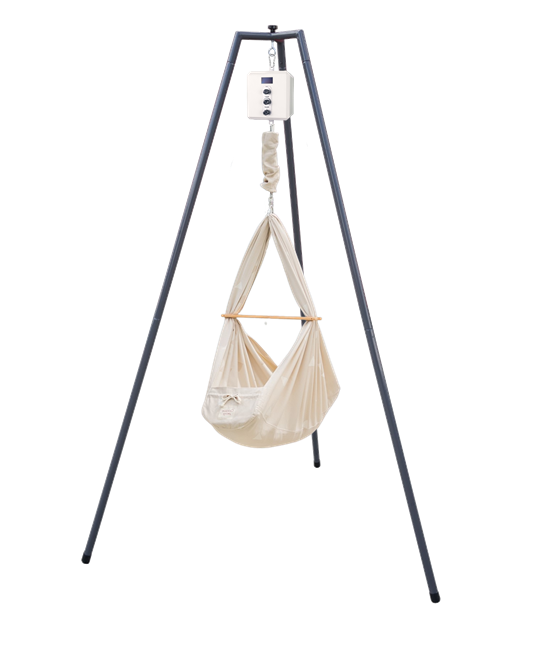 die-kleine-Schnullerbacke-QOOKIE-Swing-Federwiegen-Set-Baby-mit-Schafwoll-Matratze-Gestell-anthrazit-Triangle-creme