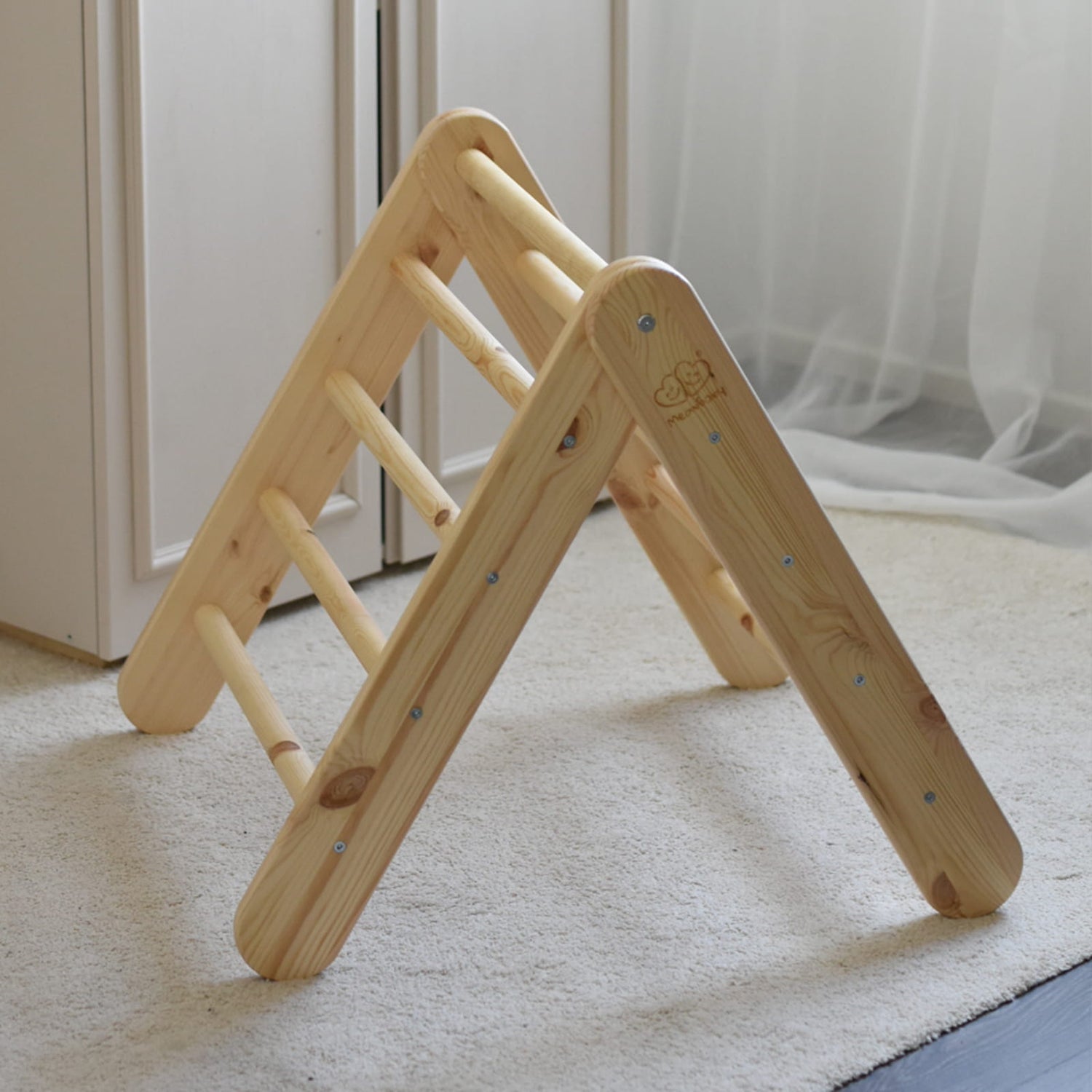 die-kleine-schnullerbacke-MeowBaby-Kletterdreieck-10