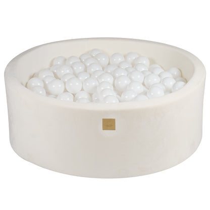 die-kleine-schnullerbacke-Supersoft-creme-90x30-cm-01