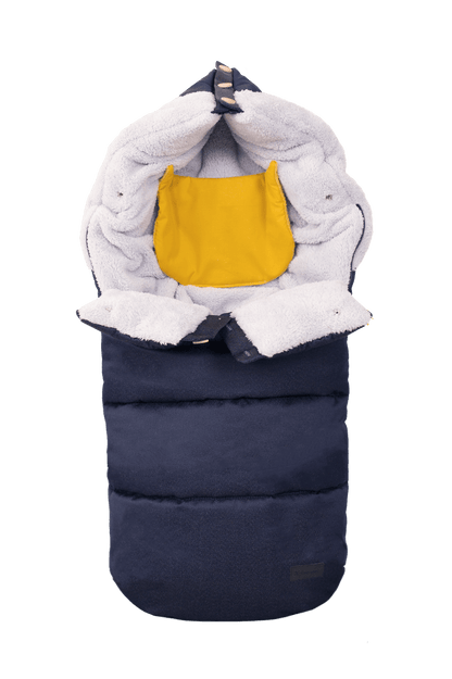 die-kleine-schnullerbacke-X-CUDDLE-Jeans-1