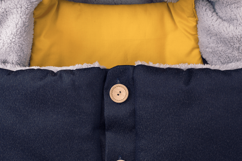 die-kleine-schnullerbacke-X-CUDDLE-Jeans-2
