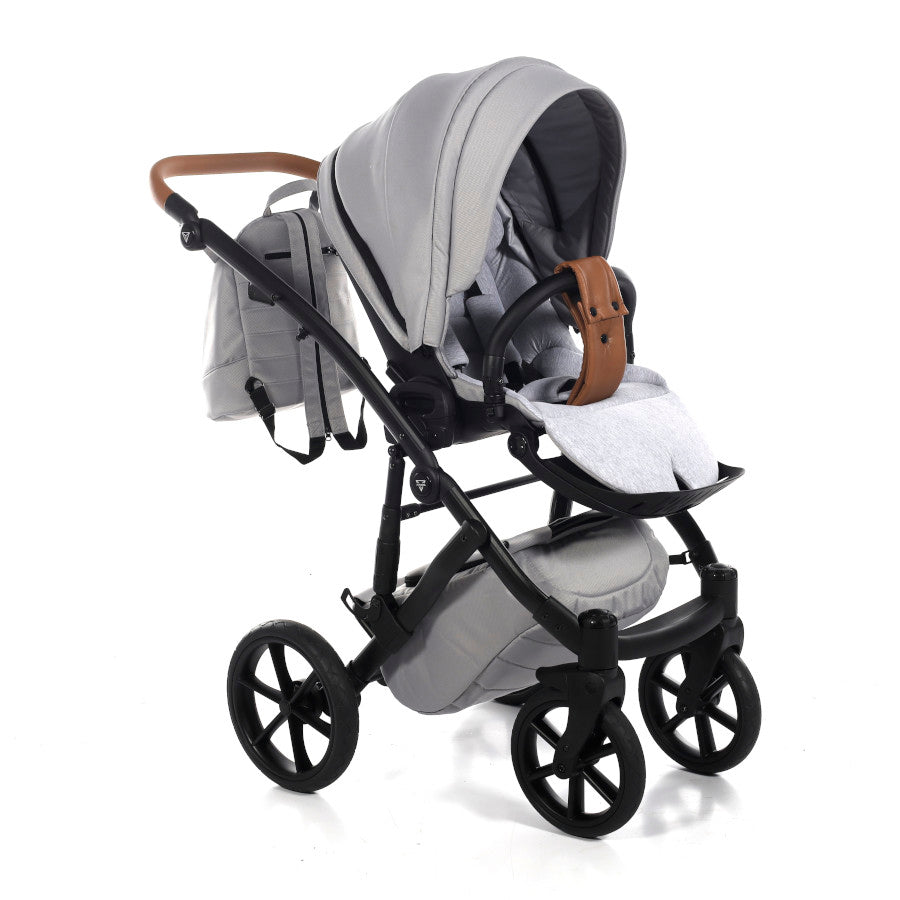 die-kleine-schnullerbacke-junama-space-kombi-kinderwagen-01-grey-11