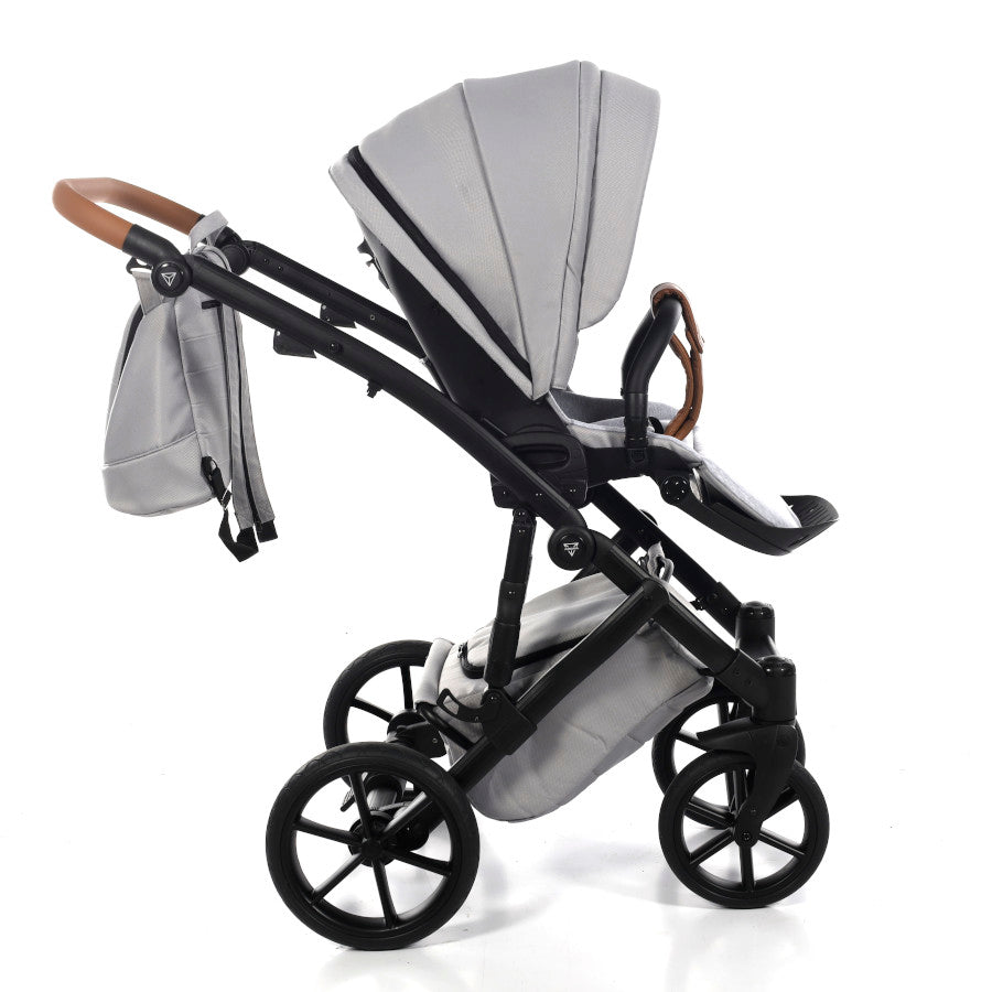 die-kleine-schnullerbacke-junama-space-kombi-kinderwagen-01-grey-17