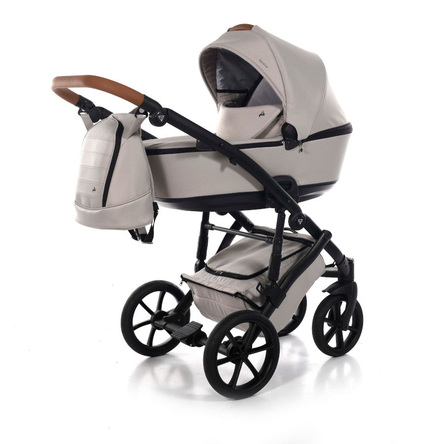 die-kleine-schnullerbacke-junama-space-kombi-kinderwagen-02-beige-01