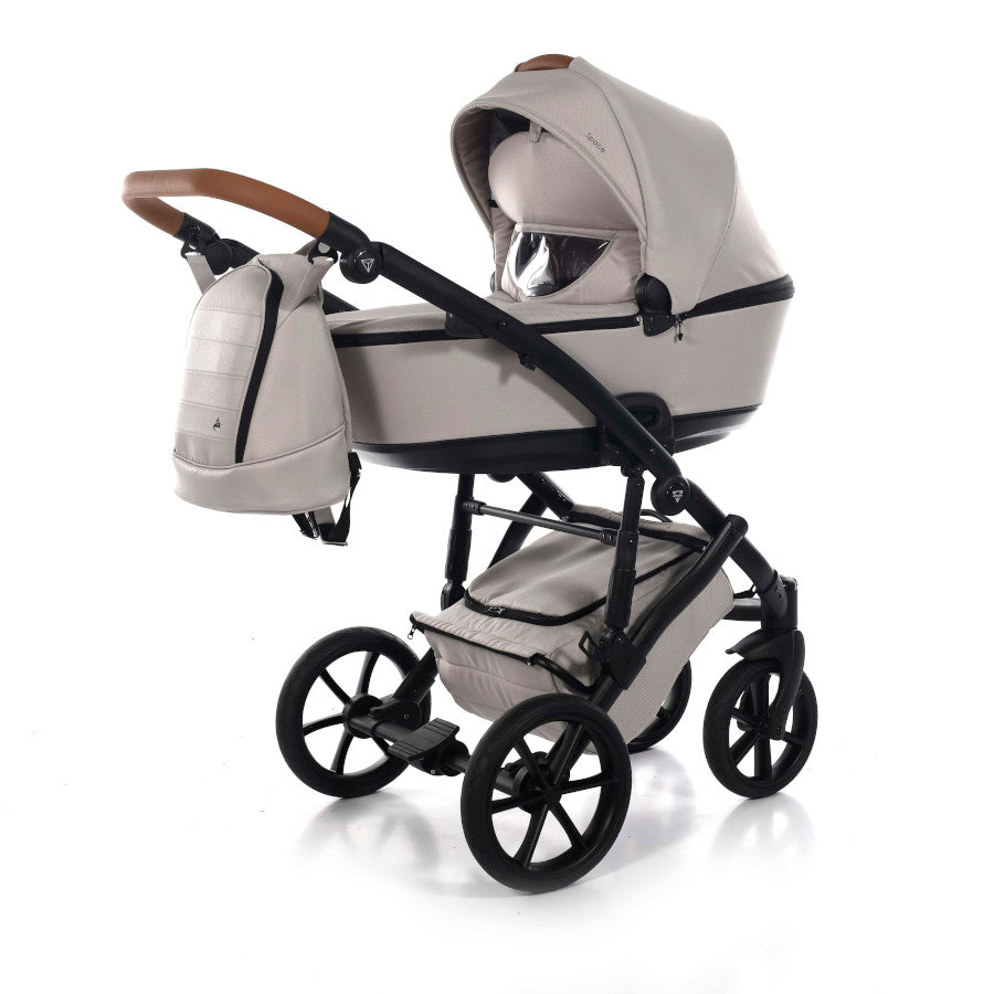 die-kleine-schnullerbacke-junama-space-kombi-kinderwagen-02-beige-02