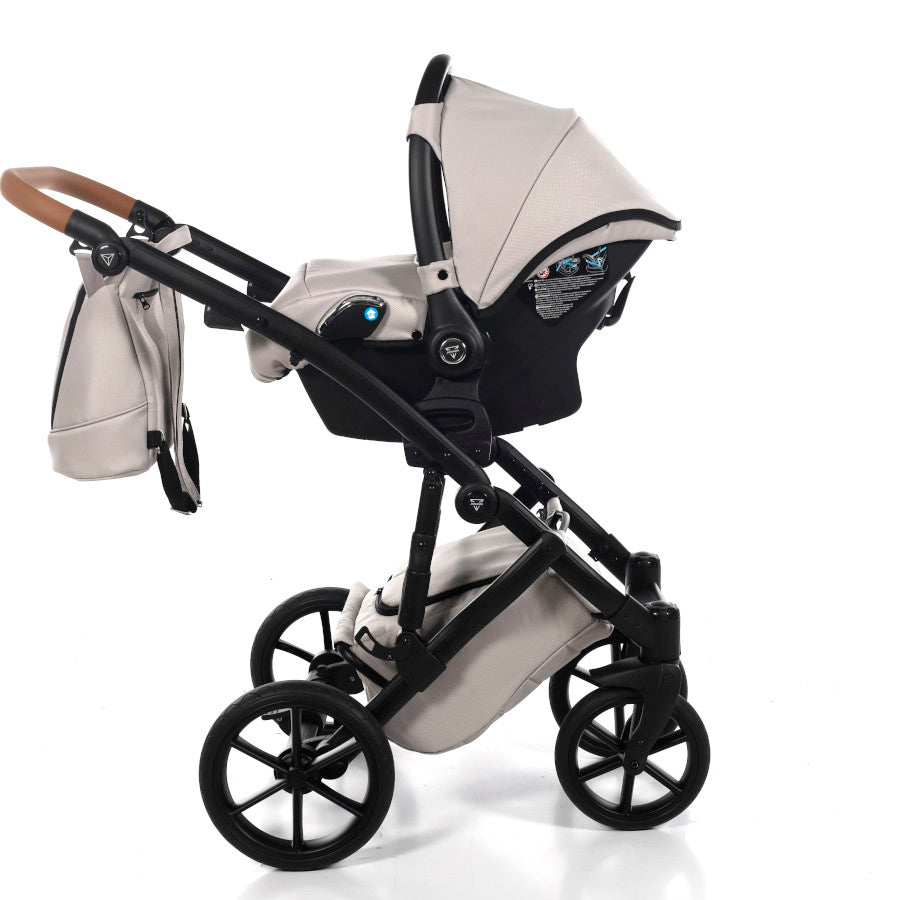 die-kleine-schnullerbacke-junama-space-kombi-kinderwagen-02-beige-14