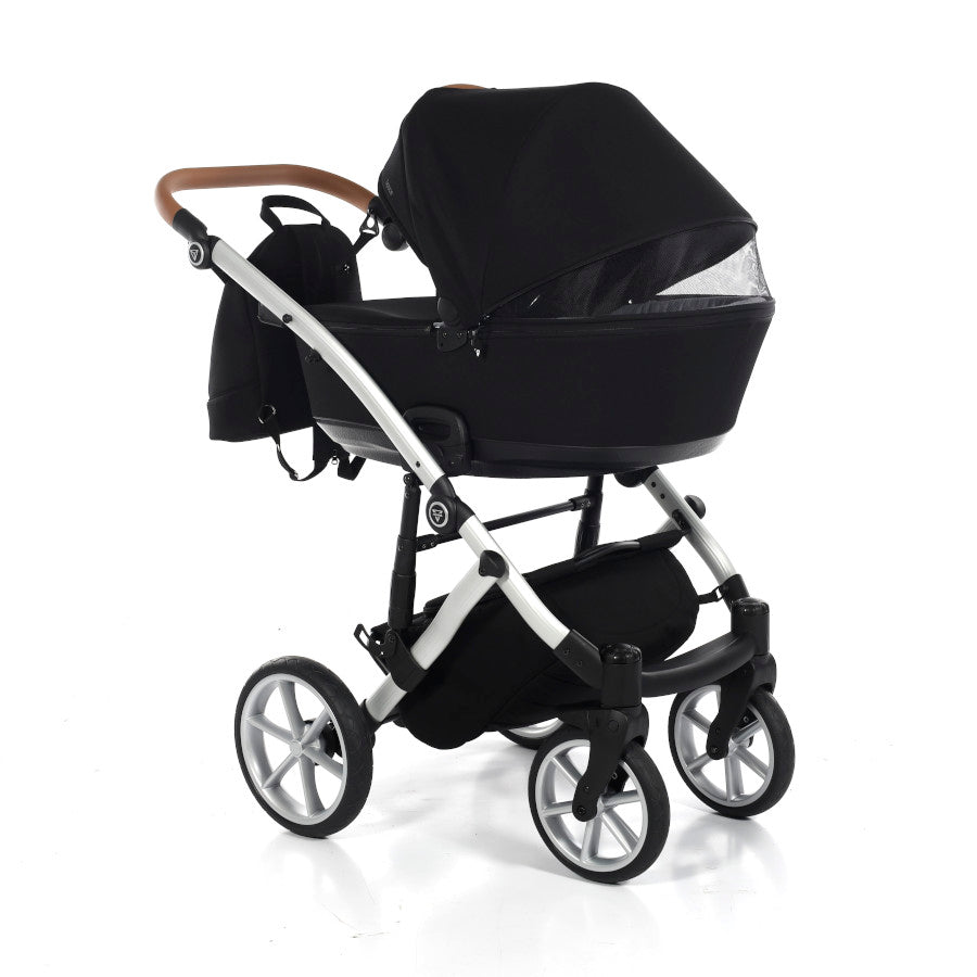 die-kleine-schnullerbacke-junama-space-kombi-kinderwagen-04-black-05
