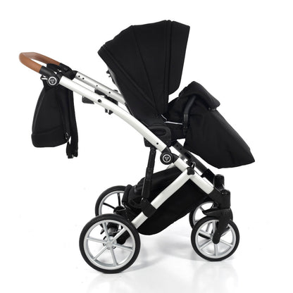 die-kleine-schnullerbacke-junama-space-kombi-kinderwagen-04-black-11