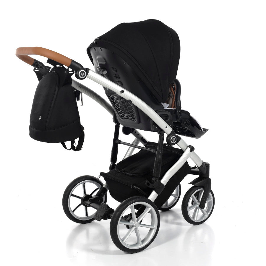 die-kleine-schnullerbacke-junama-space-kombi-kinderwagen-04-black-16