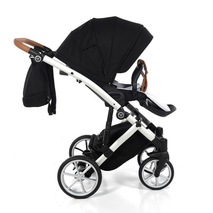 die-kleine-schnullerbacke-junama-space-kombi-kinderwagen-04-black-18