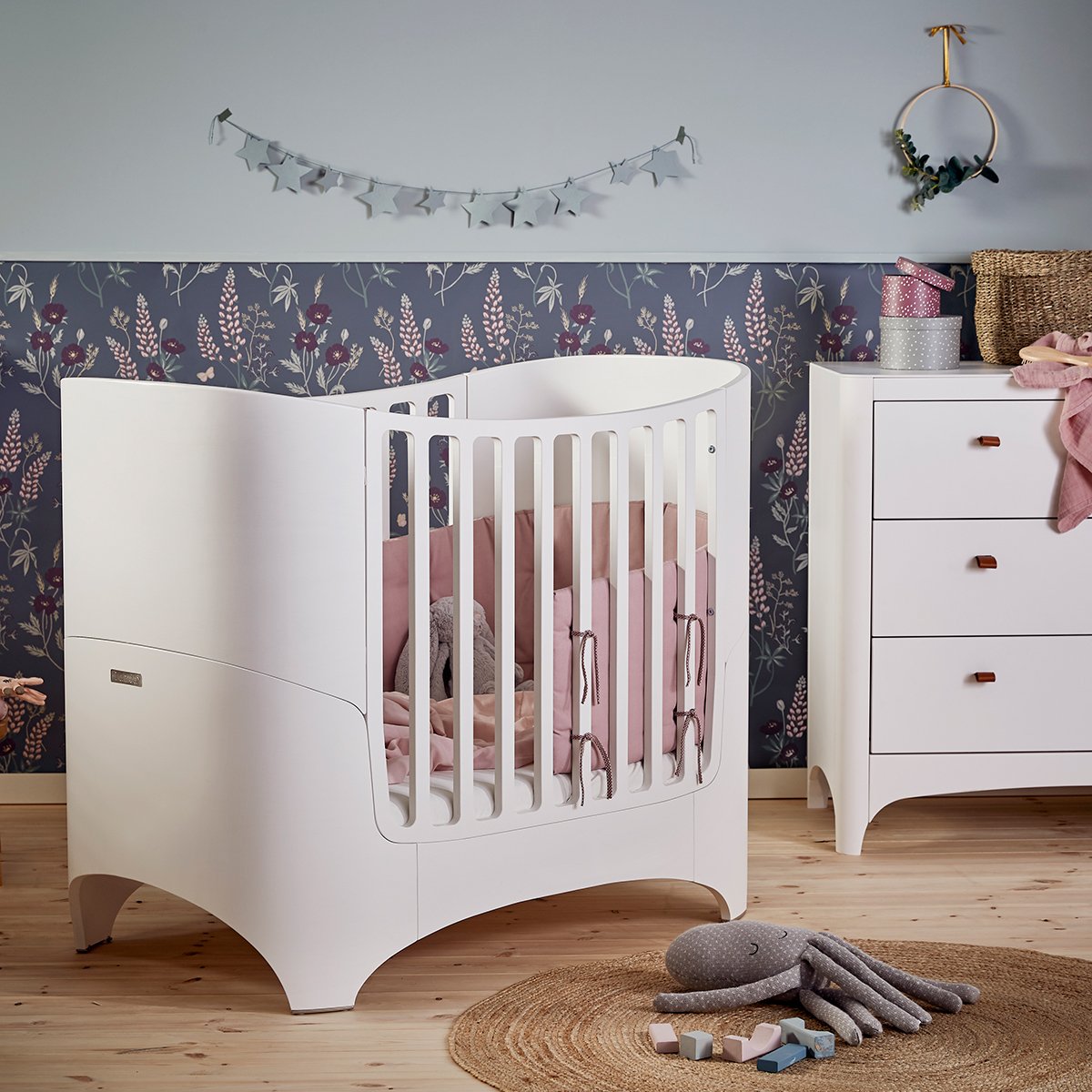 die-kleine-schnullerbacke-leander-white-210300-03-01