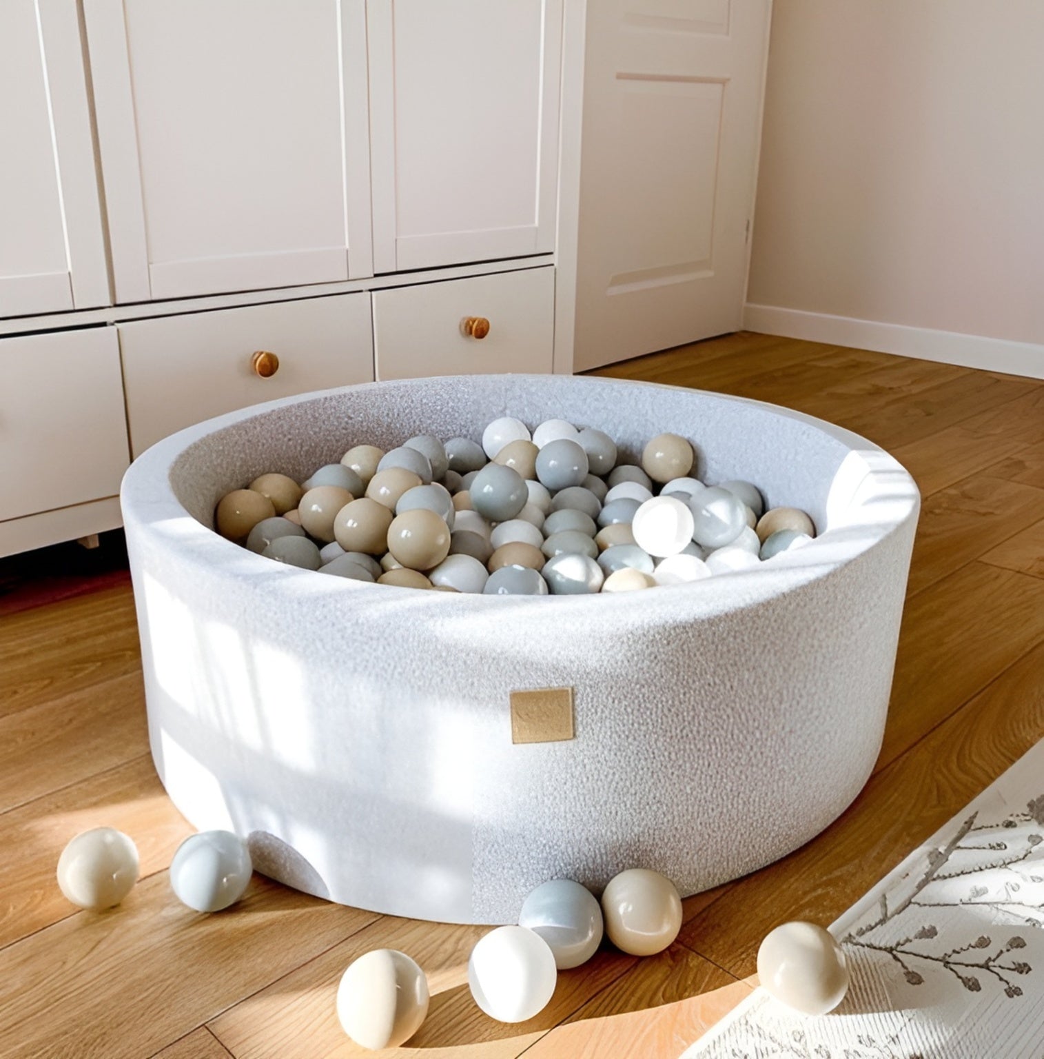 die-kleine-schnullerbacke-meowbaby-b-llebad-hellgrau-eigene-Mischung-5900378763024-02_out