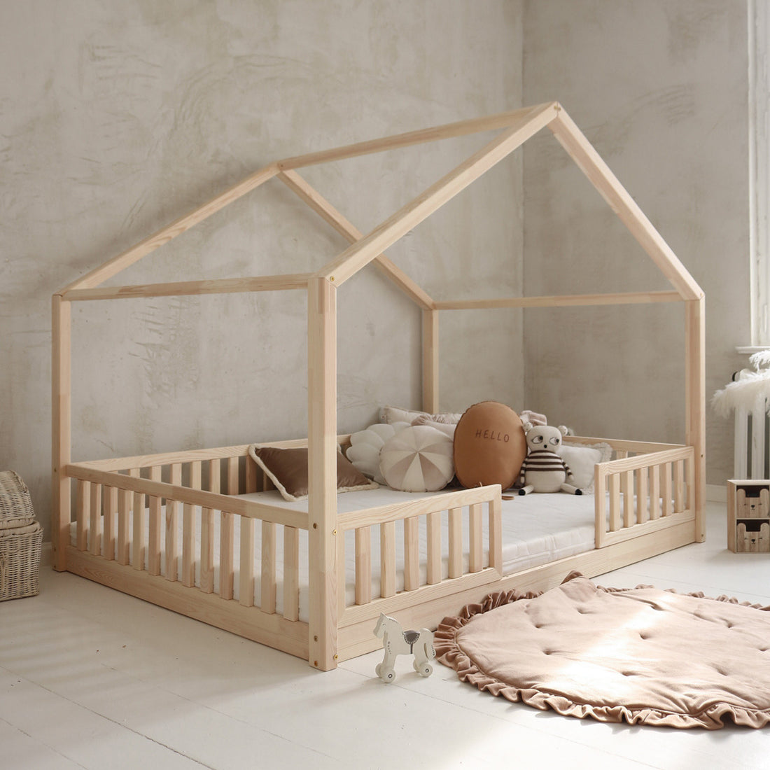 eng_pl_Housebed-Duo-with-fence-barrier-200x140-natural-feet-1-cm-fast-shipping-671_1
