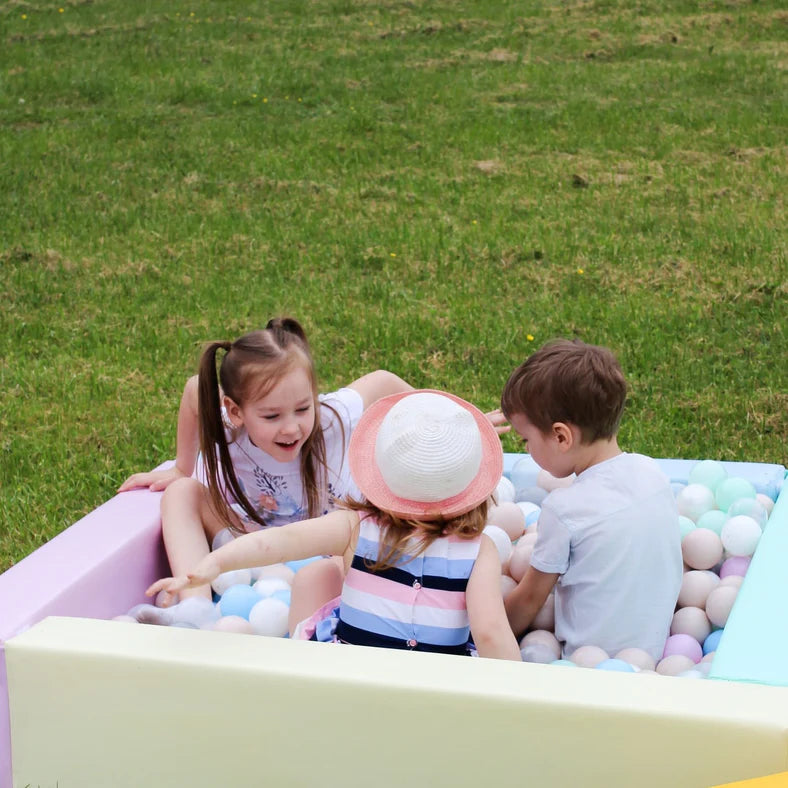 iglu_soft_play_pastel-ball-pit_1