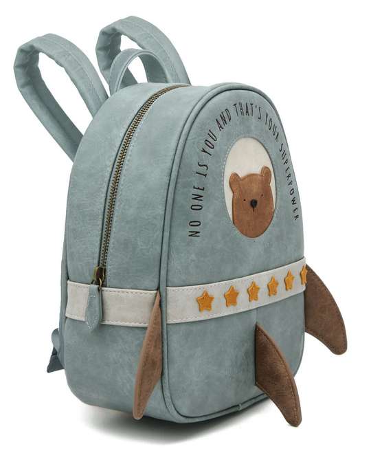 little-who-rucksack-kinder-kita-vegan-grosse-rakete-cooper-seitenansicht