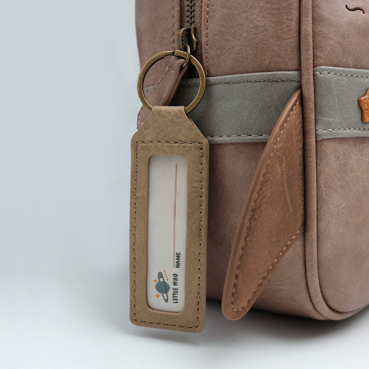 little-who-rucksack-namensschild-name-tag-imagebild-1