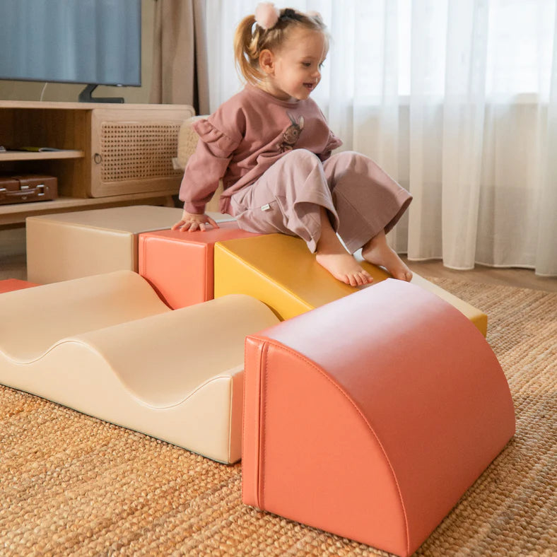 pink-pastel-soft-play-discoverer_1