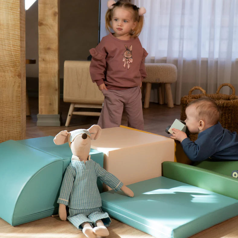 turquoise-pastel-soft-play-discoverer_13