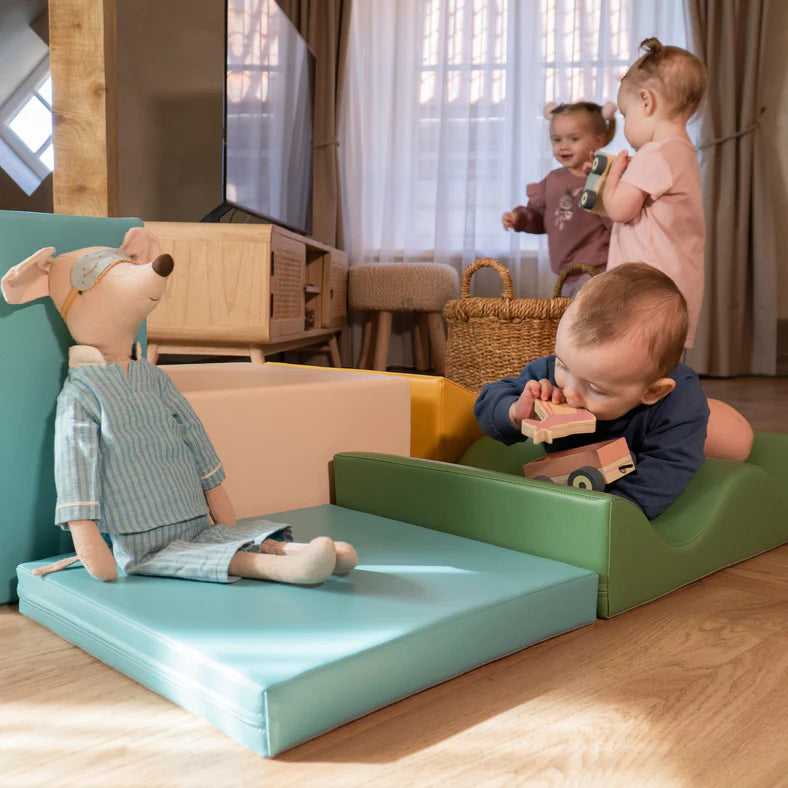 turquoise-pastel-soft-play-discoverer_18