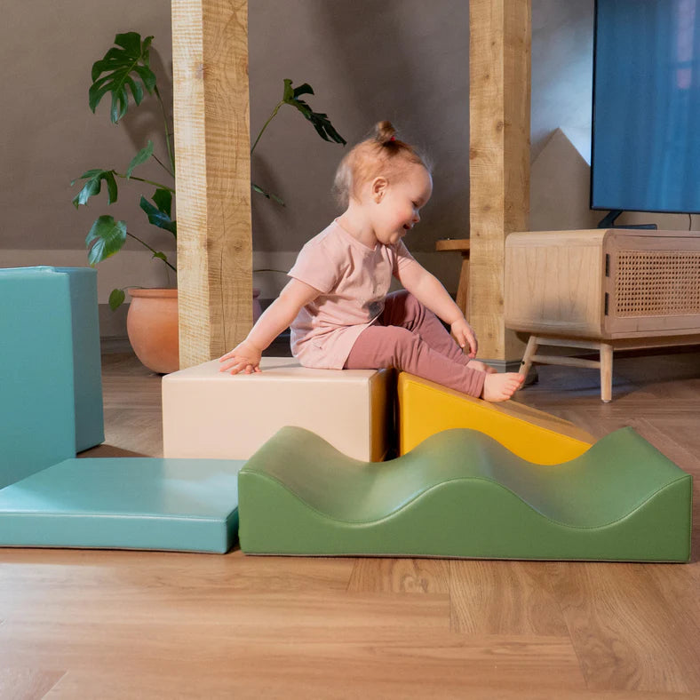 turquoise-pastel-soft-play-discoverer_8